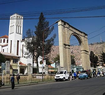 Cerrarán vías aledañas al Cementerio General de La Paz