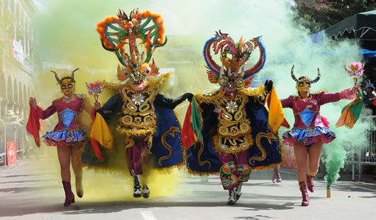 Carnaval Oruro 2015 busca afiche oficial
