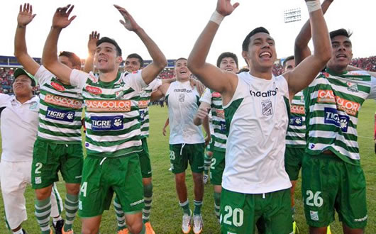 Jugadores de Oriente Petrolero, esperan dar la vuelta olímpica en La Paz