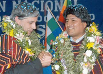 El Alto declaró enemigos de esa ciudad y de la prensa al presidente Evo Morales y al vicepresidente Álvaro García Linera 