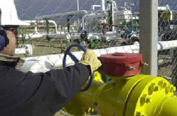 Bolivia venderá gas natural a Brasil y a Argentina por un total de 2.300 millones de dólares en 2010