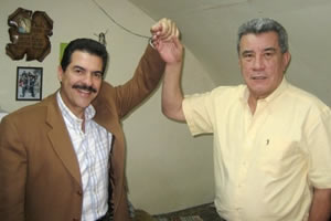 Manfred Reyes Villa y Leopoldo Fernández, con miras a las elecciones generales del 6 de diciembre.