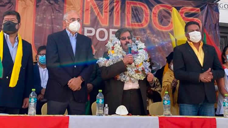 Presentan a Waldo Albarracín como candidato a la Alcaldía de La Paz