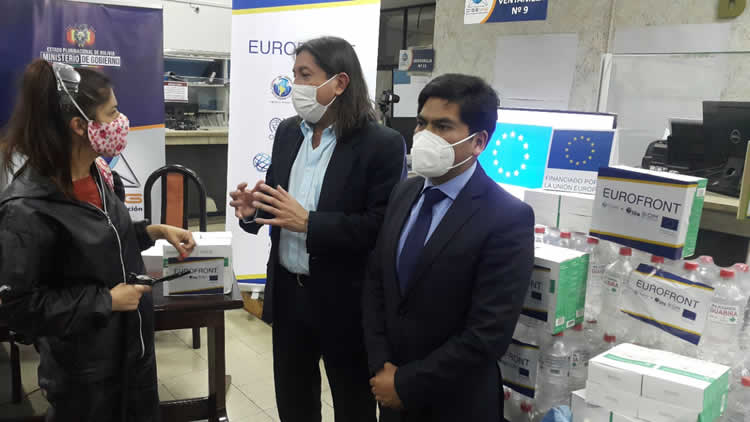 La Unión Europea en Bolivia dona 30 mil Euros en insumos de bioseguridad. La Unión Europea en Bolivia dona 30 mil Euros en insumos de bioseguridad.