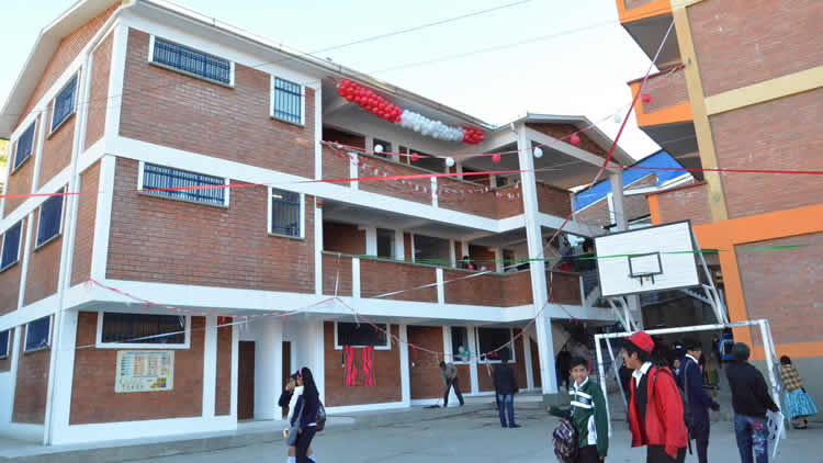 Las actividades educativas tendrían que reanudarse en septiembre de forma presencial y/o virtual. Las actividades educativas tendrían que reanudarse en septiembre de forma presencial y/o virtual.