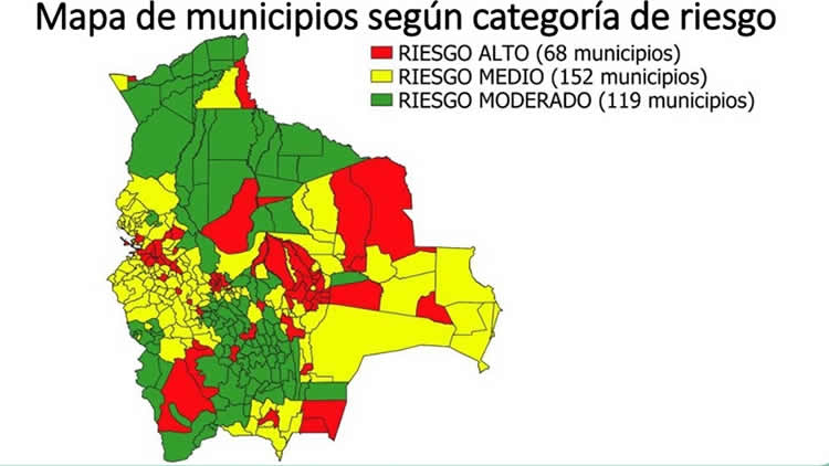 Mapa de Bolivia con los municipios según categorias de riesgo de infección de Covid-19