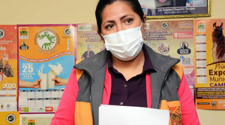La secretaria Municipal de Desarrollo Económico de la Alcaldía de El Alto, Ana María Saavedra. La secretaria Municipal de Desarrollo Económico de la Alcaldía de El Alto, Ana María Saavedra.