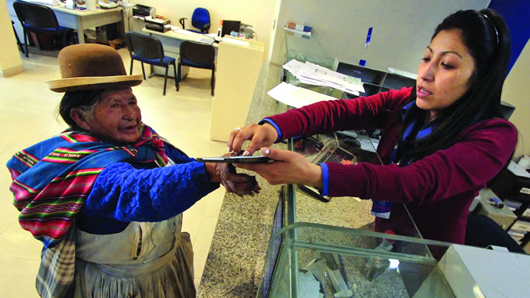 Pago de la renta a los jubilados en la entidades finacieras. Pago de la renta a los jubilados en la entidades finacieras.