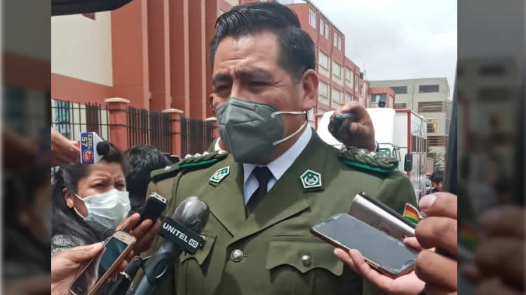 El comandante de la Policía de El Alto, coronel Leonel Jiménez