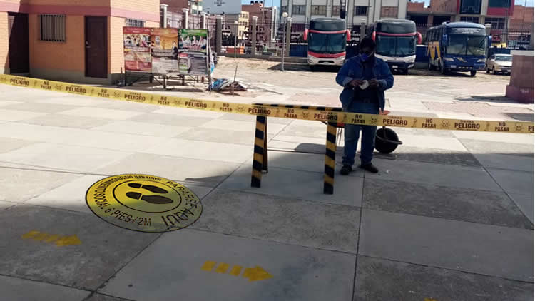 Señalética instalada en predios del Edificio Emblemático de la UPEA.