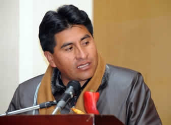 Gobernador de La Paz, César Cocarico.