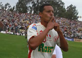 Carlos Zegarra jugador de León de Huánuco