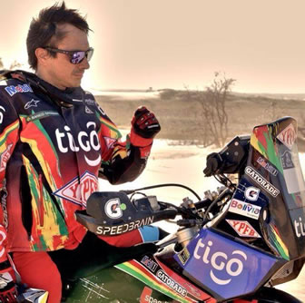 El piloto boliviano Juan Carlos Salvatierra
