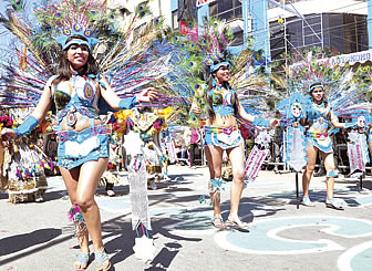 Entrada folklórica Urkupiña 2013