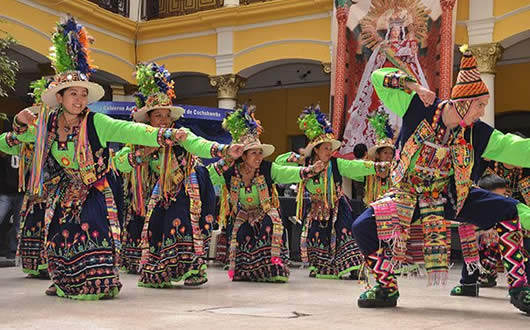 Realizan lanzamiento oficial de festividad de Urkupiña 2013