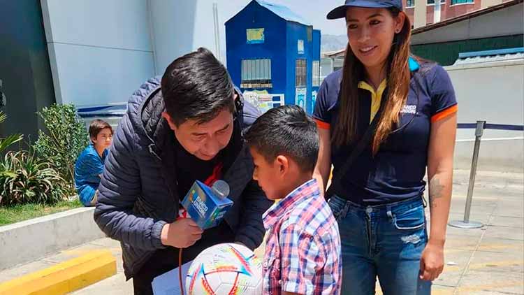 Mediante las aplicaciones UNInet y UNImóvil Plus