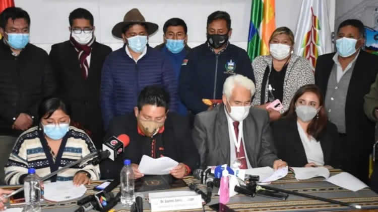El Comité de Operaciones de Emergencia Departamental (COED) de La Paz descartó aplicar una cuarentena. El Comité de Operaciones de Emergencia Departamental (COED) de La Paz descartó aplicar una cuarentena.