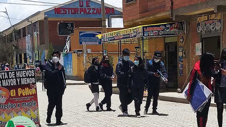 Concejo Municipal de El Alto autoriza la realización de fiestas de promoción a condición de estar vacunados.