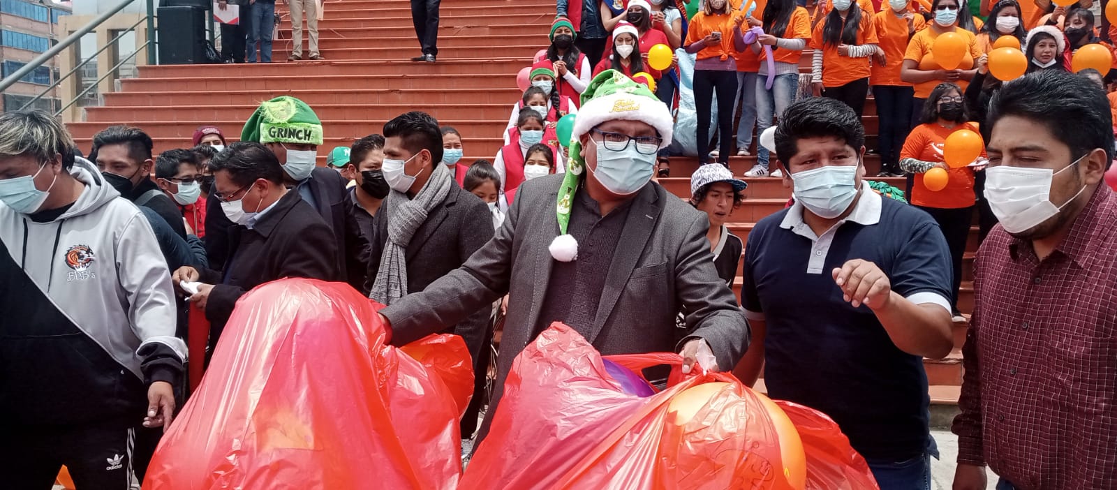 El Rector Condori hizo extensiva la invitación para sumarse a la Campaña El Rector Condori hizo extensiva la invitación para sumarse a la Campaña