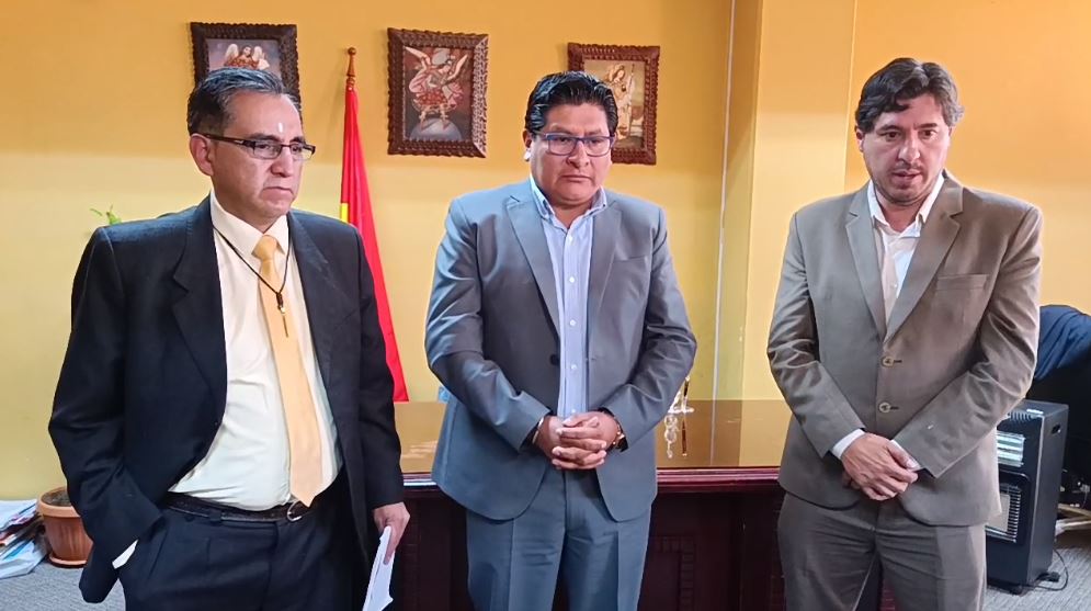 Según el Rector Condori universitarios de la UPEA podrán fortalecer su formación académica en Rumania Según el Rector Condori universitarios de la UPEA podrán fortalecer su formación académica en Rumania