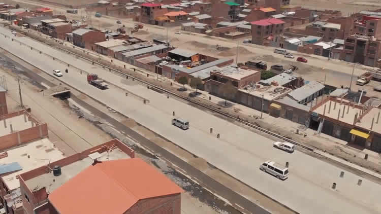 Construcción de la doble vía El Alto-Viacha Construcción de la doble vía El Alto-Viacha