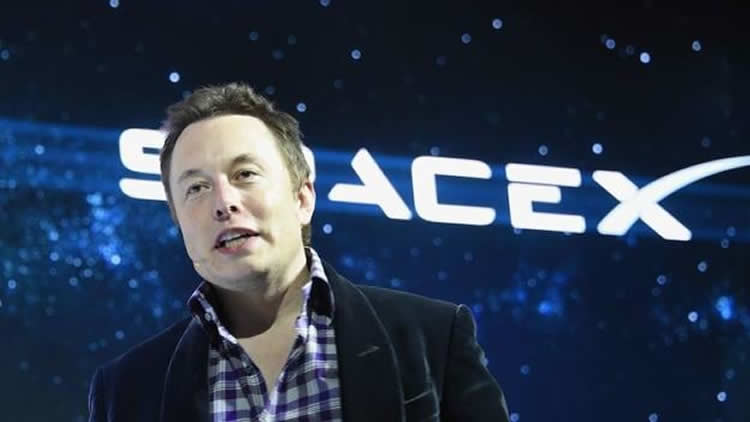 El multimillonario sudafricano Elon Musk