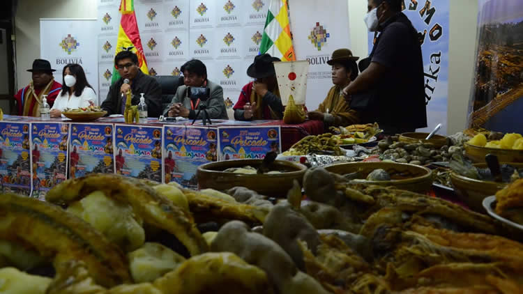 XVI Feria del Pescado se realizará el domingo 17 de octubre en Huatajata XVI Feria del Pescado se realizará el domingo 17 de octubre en Huatajata