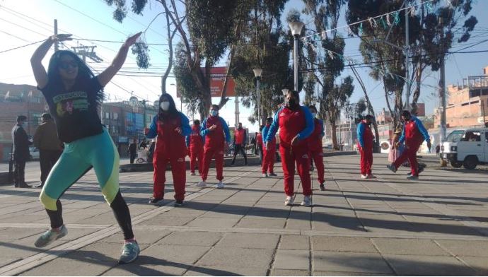 Los alteños podrán practicar saltos acrobáticos, pirámides, fútbol, tenis, voleibol, básquetbol, judo, karate, capoeira y zumba Los alteños podrán practicar saltos acrobáticos, pirámides, fútbol, tenis, voleibol, básquetbol, judo, karate, capoeira y zumba