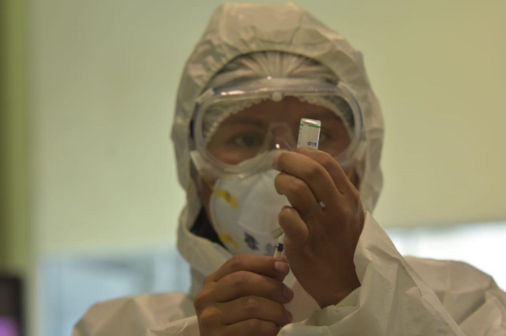 La máxima autoridad en Salud de Bolivia recomendó a la población que cumpla con los protocolos de la segunda dosis La máxima autoridad en Salud de Bolivia recomendó a la población que cumpla con los protocolos de la segunda dosis