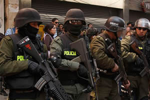Policía