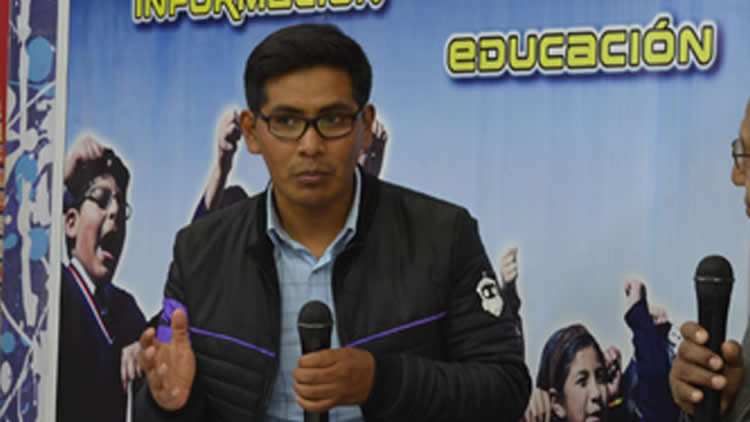 Hilarión Quispe, joven profesional impartirá diversos seminarios acerca de “Emprendimientos en la Era Digital”