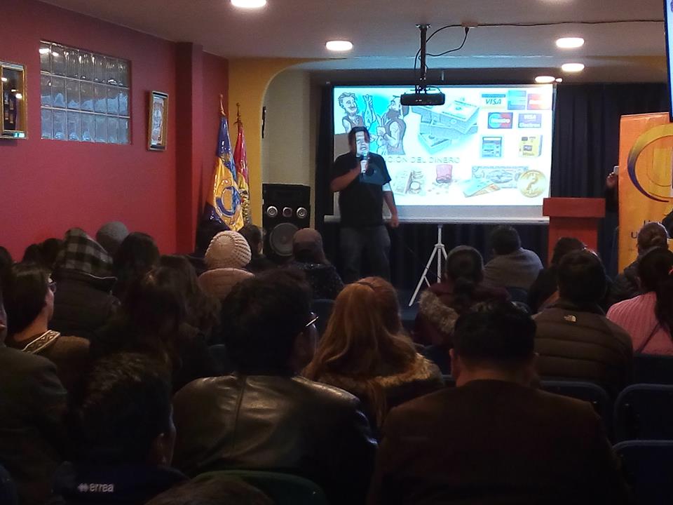 Exposición de Grover Suntura, impulsor de MundiCoin (MC), primera criptomoneda boliviana