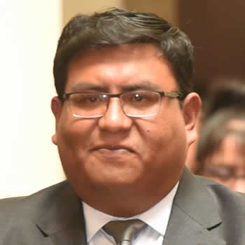Carlos Ortuño Yañez