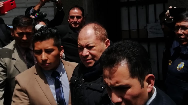 El exministro de Gobierno, Carlos Romero, implicado en el caso UELICN es conducido a celdas judiciales.