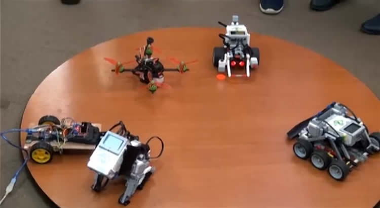 Este sábado se realizará un Concurso de Robótica y Carrera de Drones en el Complejo Satélite de El Alto.