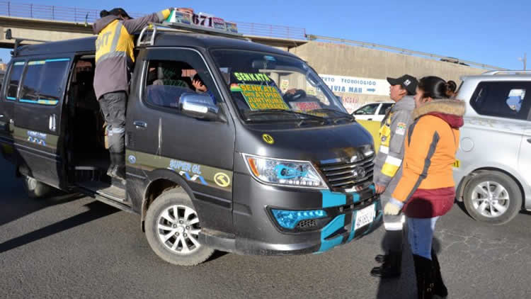 Alcaldía de El Alto controla rutas y dígitos, para evitar trameaje en el transporte público.