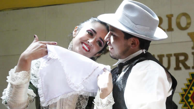 Día Nacional de la Cueca boliviana se conmemora el 1 de octubre 