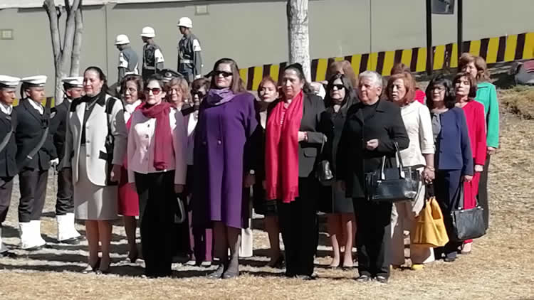 Homenaje a la mujer militar en conmemoración al natalicio de la mariscal, Juana Azurduy de Padilla. Homenaje a la mujer militar en conmemoración al natalicio de la mariscal, Juana Azurduy de Padilla.