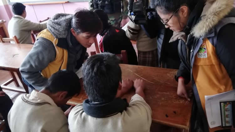 79 casos de cutting se detectaron en centros educativos de El Alto.