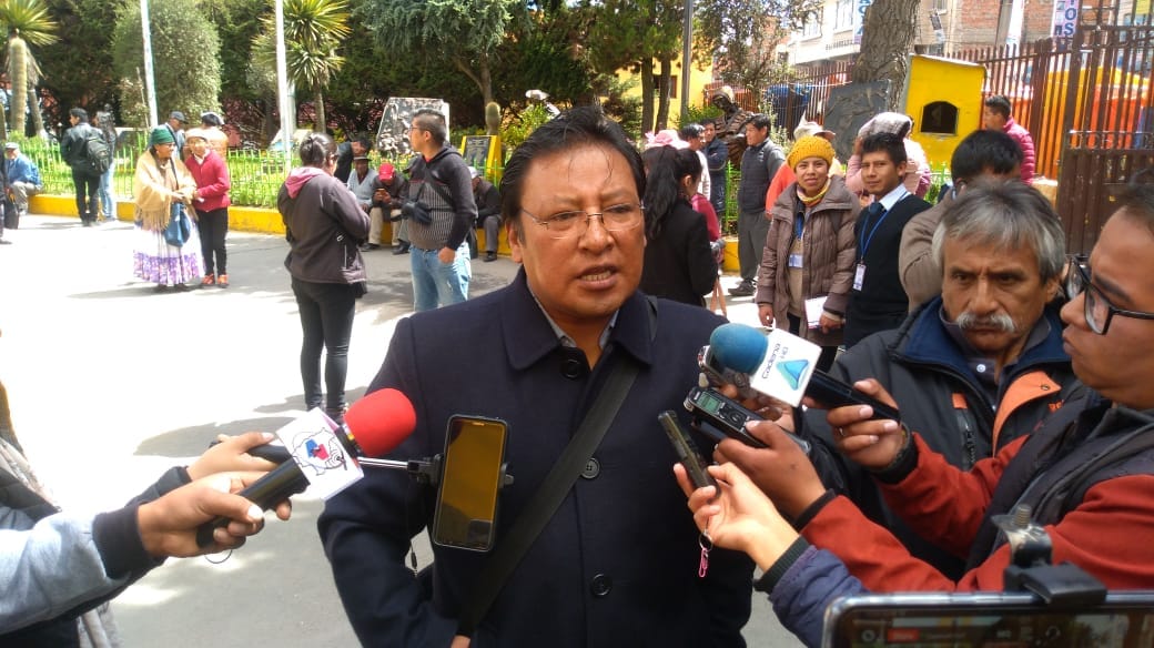 Concejal Huanca, con el ánimo de trabajar en beneficio de la población alteña Concejal Huanca, con el ánimo de trabajar en beneficio de la población alteña
