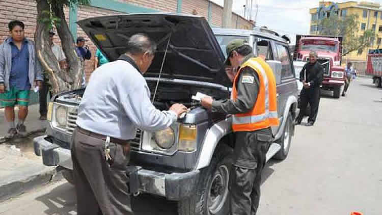 Inspección técnica vehicular en Bolivia.
