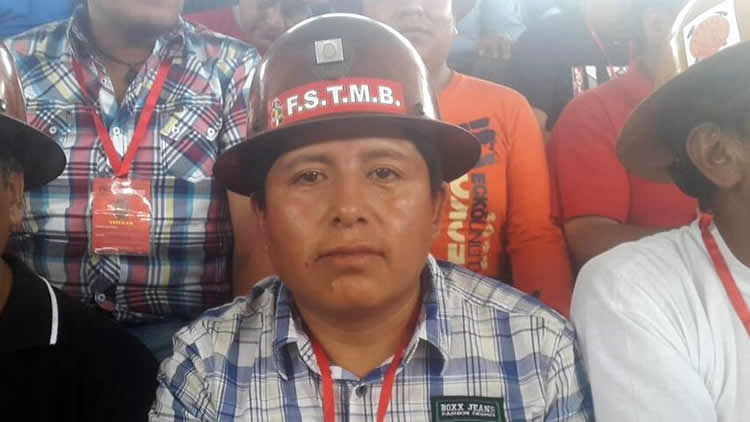 Juan Carlos Huarachi, nuevo secretario ejecutivo de la Central Obrera Boliviana (COB). Juan Carlos Huarachi, nuevo secretario ejecutivo de la Central Obrera Boliviana (COB).