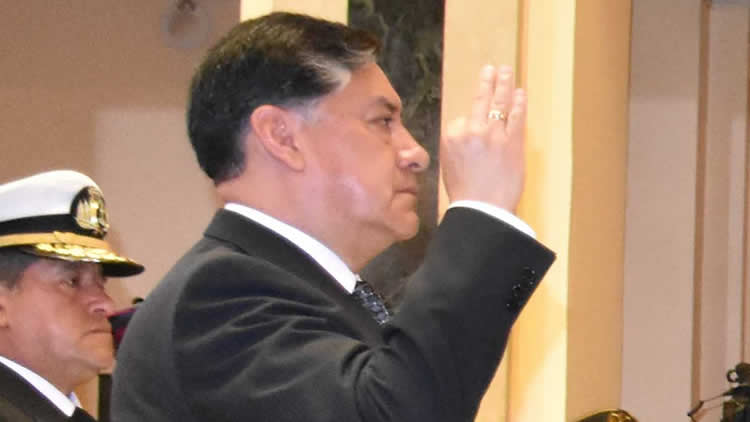 Juan Lanchipa Ponce juró como nuevo Fiscal General del Estado