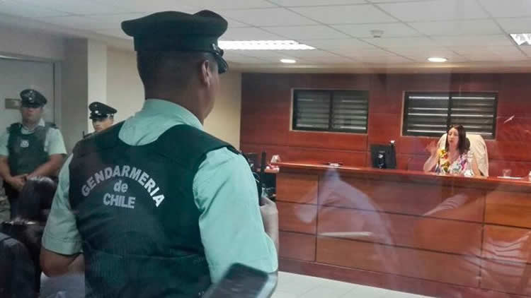 Corte Suprema de Chile rechaza amparo para liberar a nueve bolivianos.