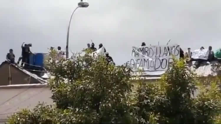 Internos de la cárcel de San Pedro en La Paz se Internos de la cárcel de San Pedro en La Paz se