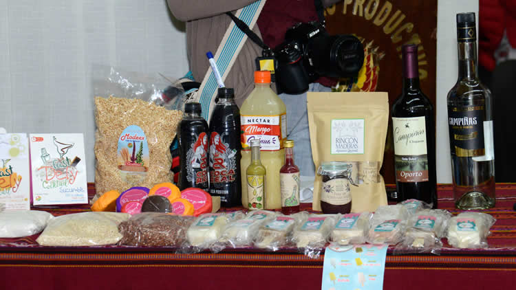 Productos de los Micro y Pequeños Empresarios de la ciudad de El Alto. Productos de los Micro y Pequeños Empresarios de la ciudad de El Alto.