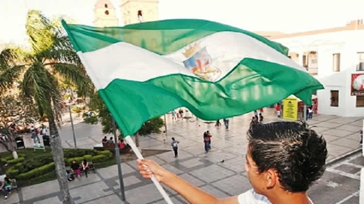 El departamento de Santa Cruz recibe su efeméride con banderas a media asta y sin festejos El departamento de Santa Cruz recibe su efeméride con banderas a media asta y sin festejos