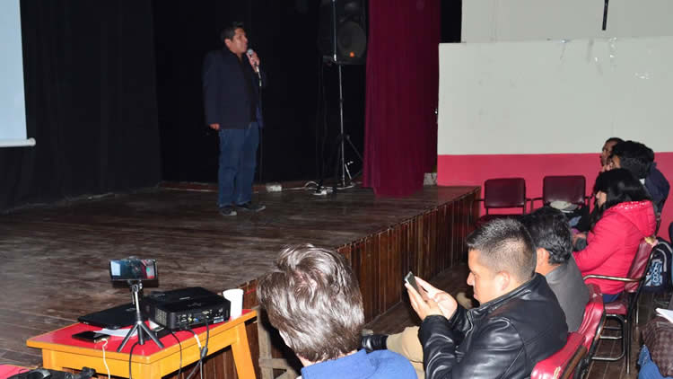 Grover Suntura, habla sobre Blockchain y Criptomenas en Bolivia Grover Suntura, habla sobre Blockchain y Criptomenas en Bolivia