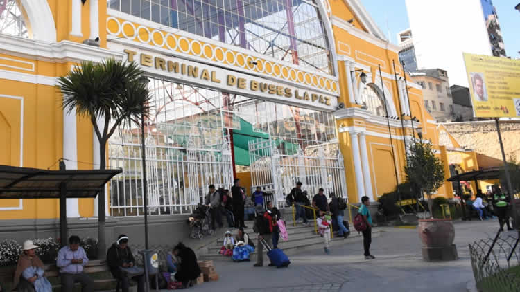 Terminal de Buses de La  Paz.