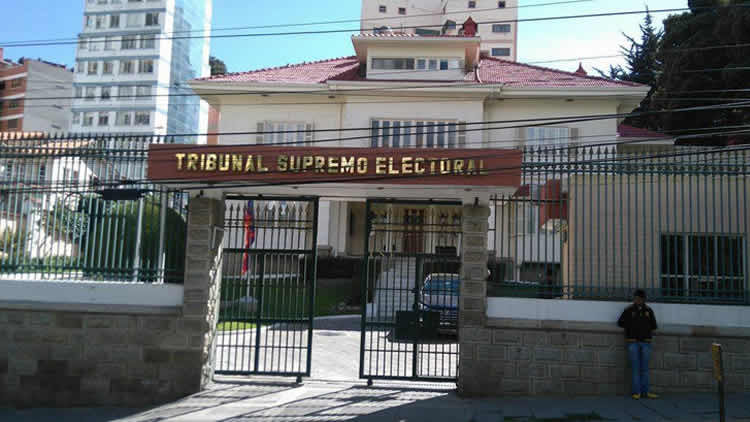 El nuevo TSE abre las puertas de la transparencia para el proceso democrático del 3 de mayo. El nuevo TSE abre las puertas de la transparencia para el proceso democrático del 3 de mayo.